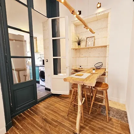 Meubles De L'Arsenal Coeur De Ville ! Angouleme Room photo