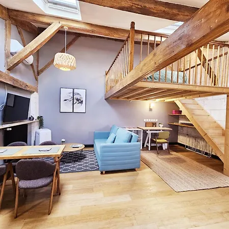Meubles De L'Arsenal Coeur De Ville ! Angouleme Room photo