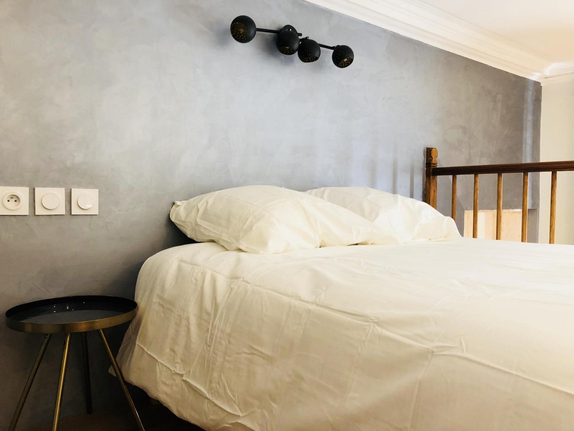 Apartment Meubles De L'arsenal Coeur De !