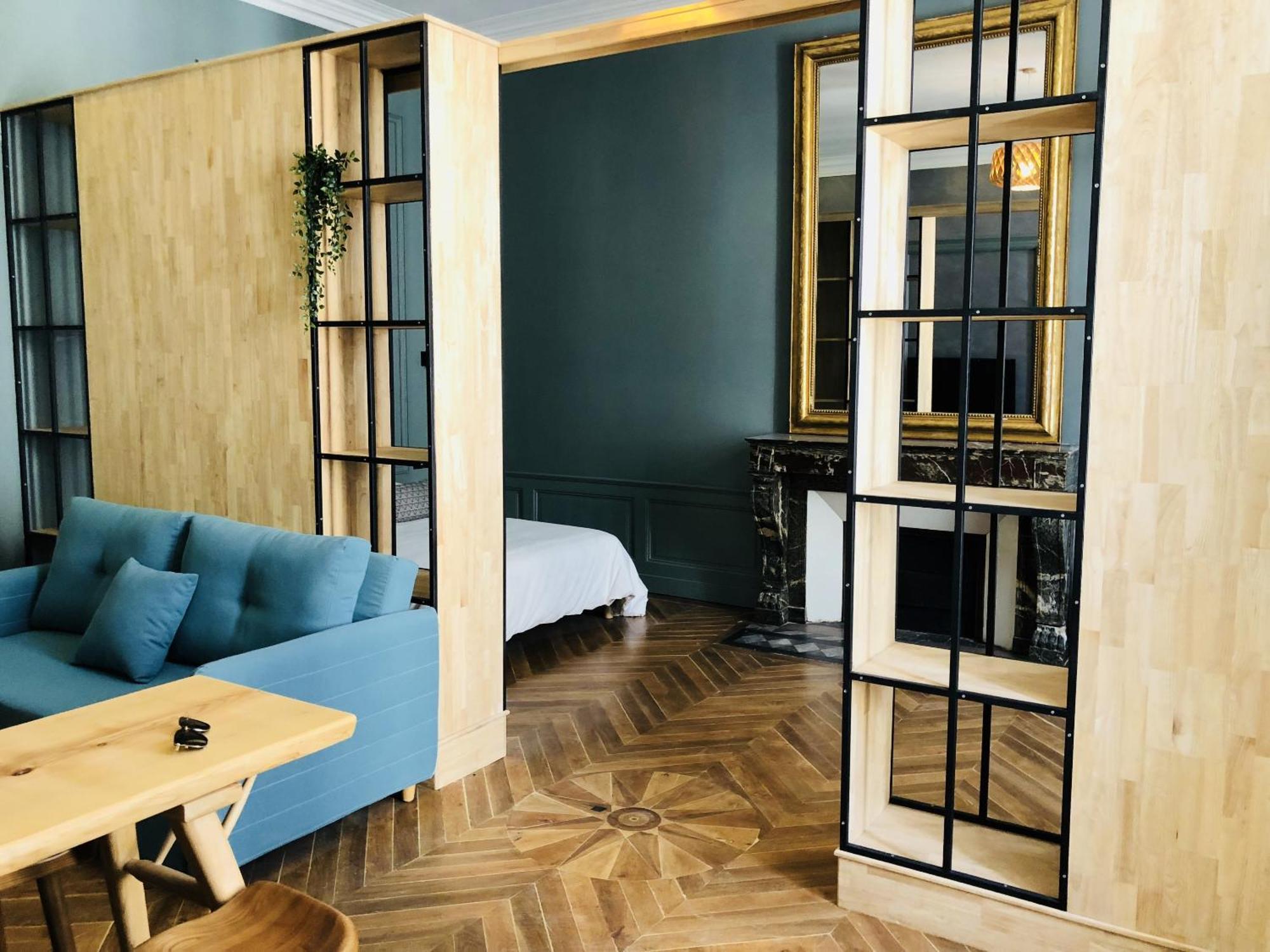 Meubles De L'arsenal Coeur De ! Apartment *